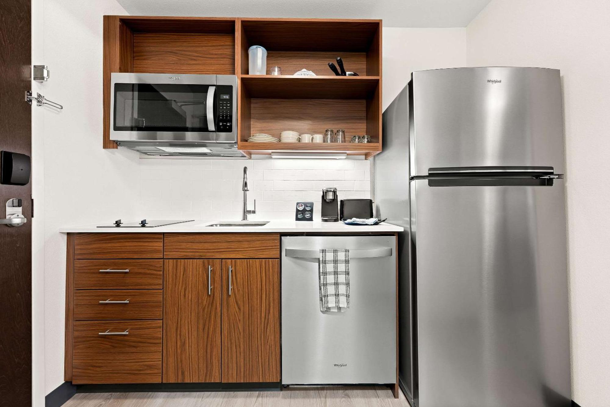 Everhome Suites Huntsville - Research Park Экстерьер фото