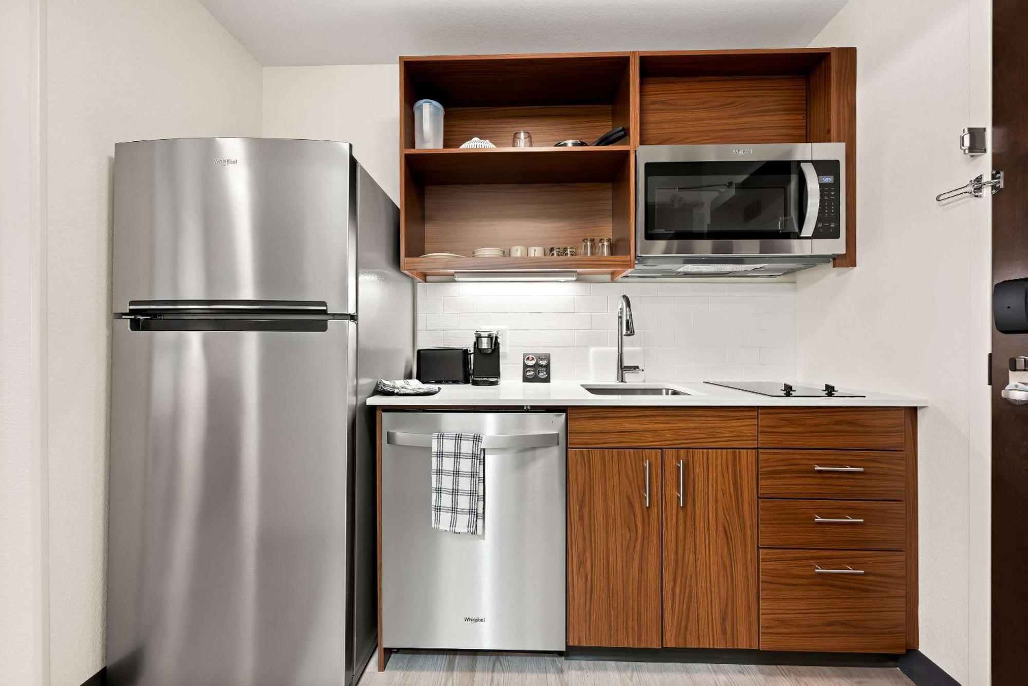 Everhome Suites Huntsville - Research Park Экстерьер фото