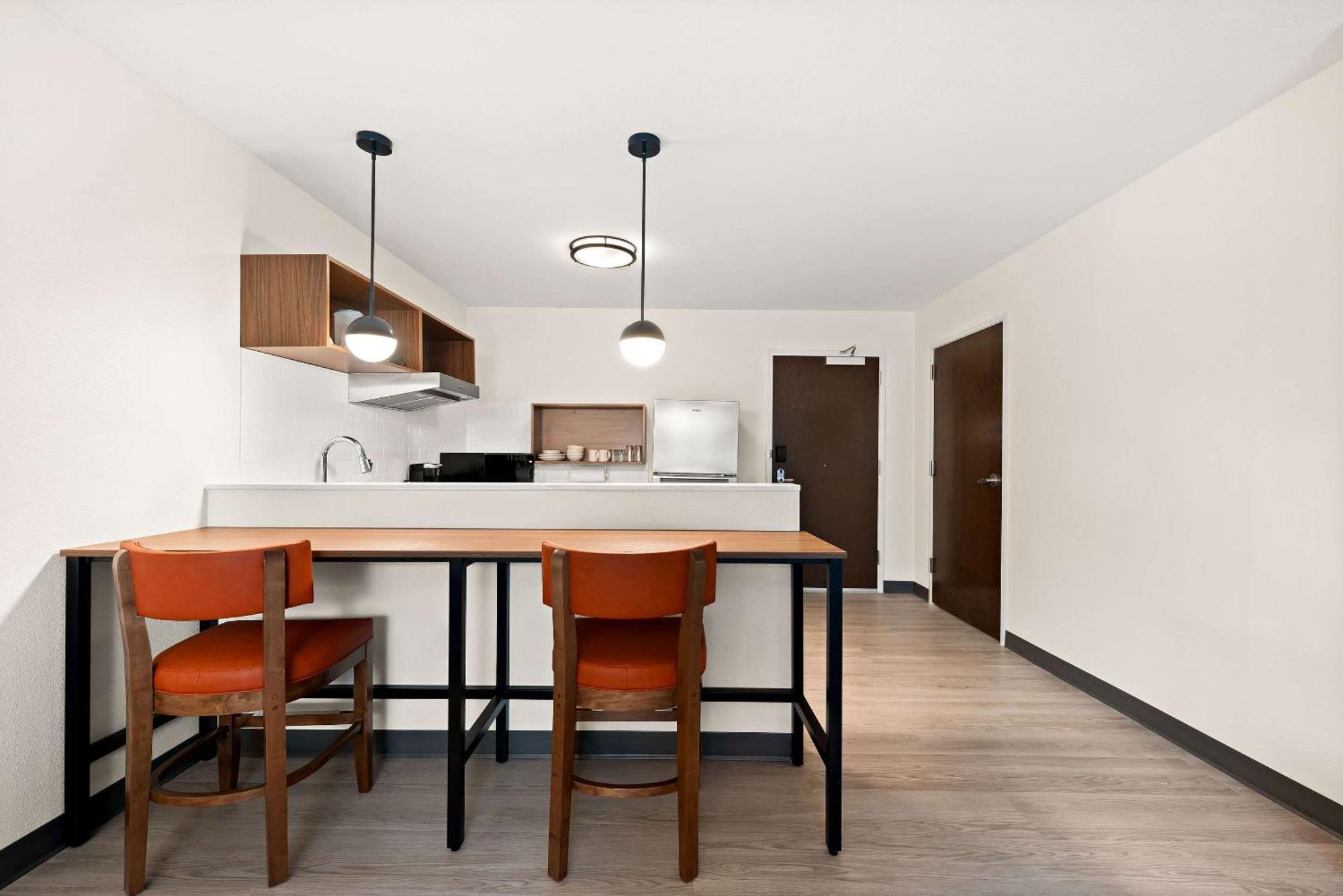 Everhome Suites Huntsville - Research Park Экстерьер фото